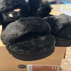 Kookaburra by Ugg W Furr-Ah women’s black furry sandals size 11 NIB